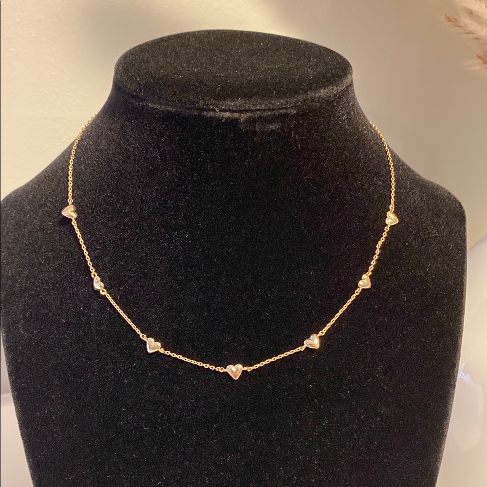 NWT Elegant Gold Heart💜 Necklace